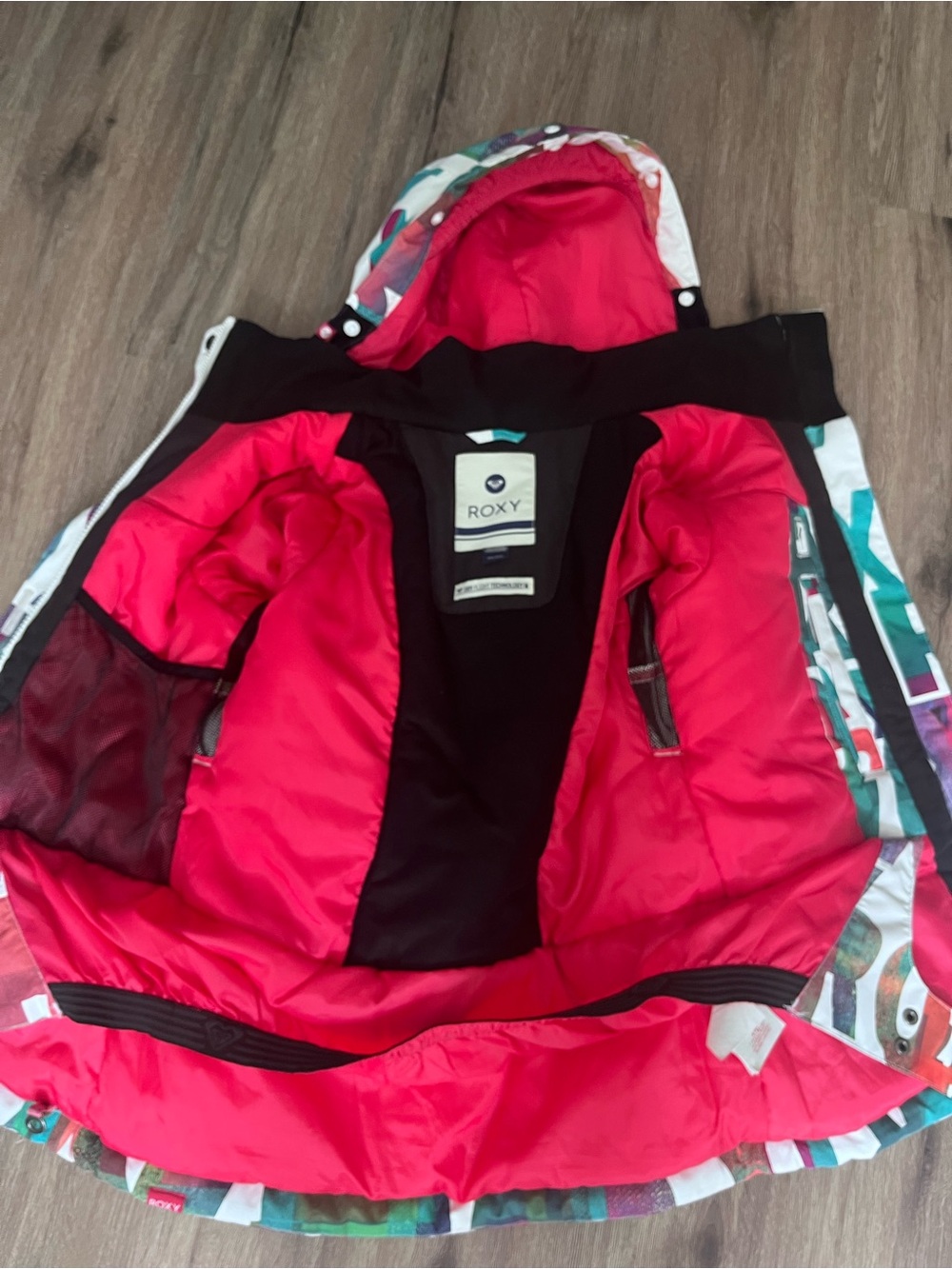 Girl’s Roxy Multicolor ski snowboarding jacket - Picture 5 of 7